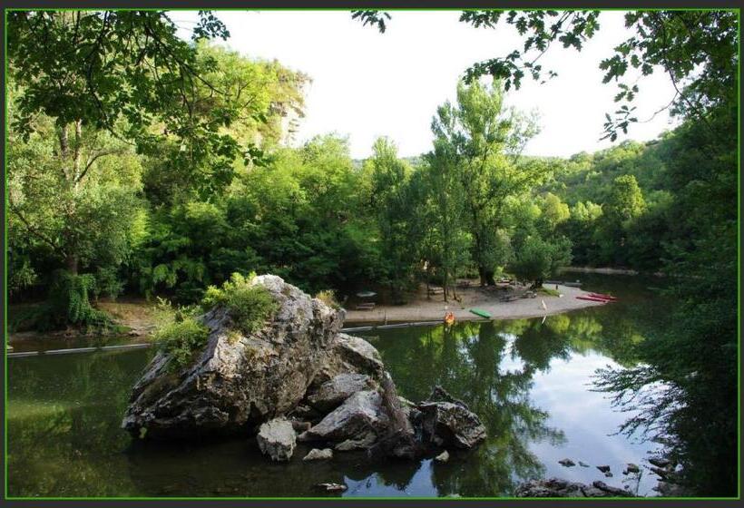 اتاق خانوادگی, La Prade Basse 82