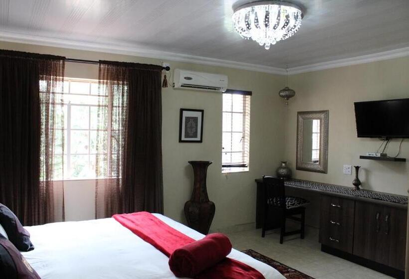 اتاق استاندارد با تخت بزرگ, El Gran Chaparral Guest House