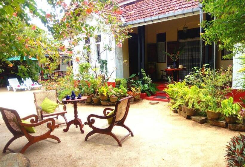 ویلای 1 خوابه با چشم‌انداز باغ, Walauwa The Villa Ahungalla