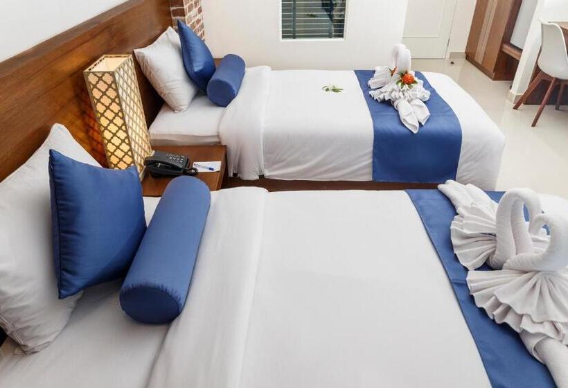 اتاق لوکس, Tuana Hotels Brook Pool Access