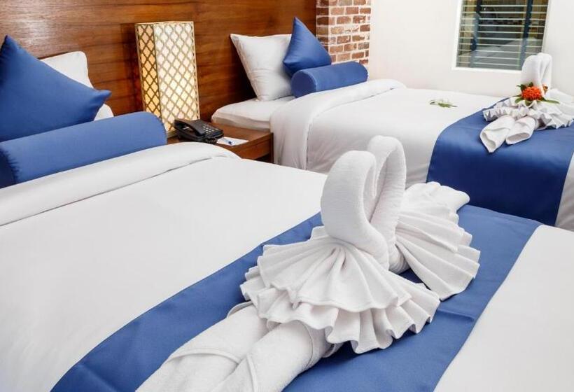 اتاق لوکس, Tuana Hotels Brook Pool Access