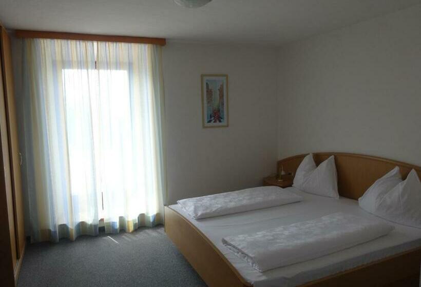 اتاق استاندارد, Pension Hasslhof