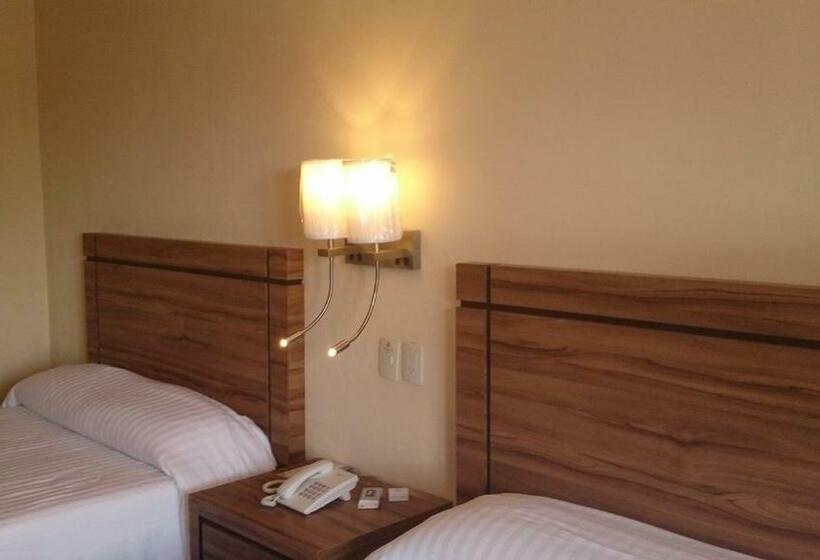اتاق استاندارد با 2 تخت دوبل, Oliver Inn   Business Class