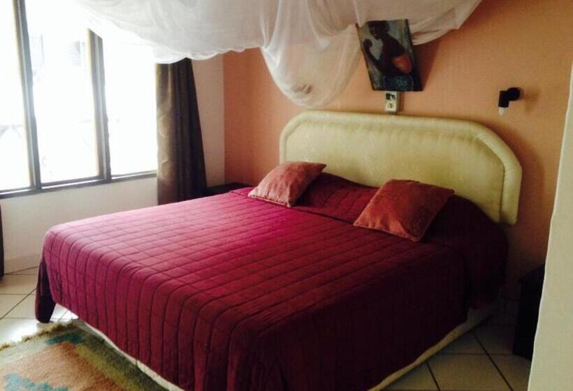 Classic room with balcony, Papillon Garden Bar Villas