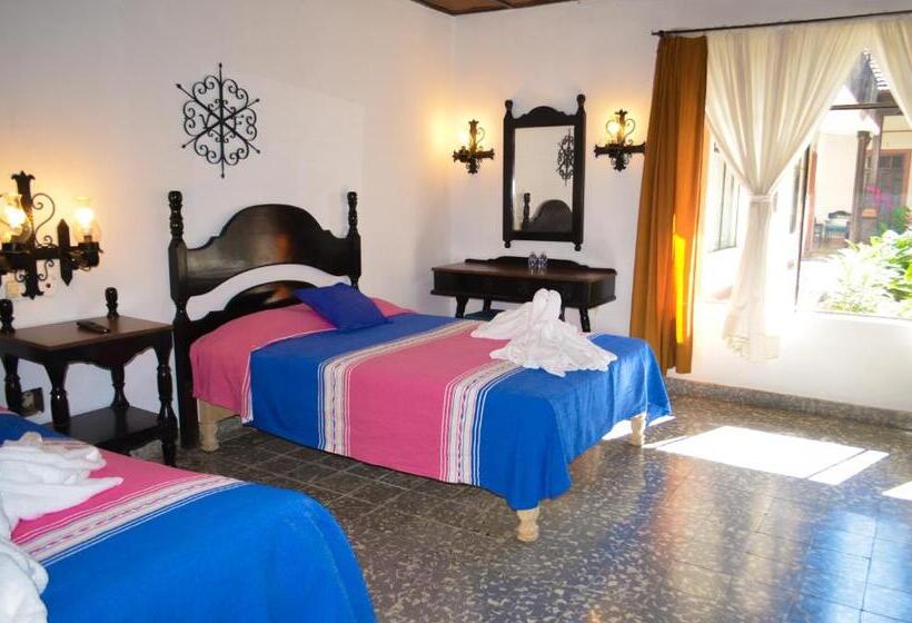 اتاق استاندارد چهار تخته, Villa De Flores