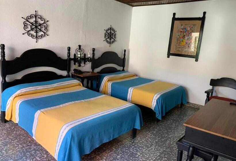 اتاق استاندارد چهار تخته, Villa De Flores