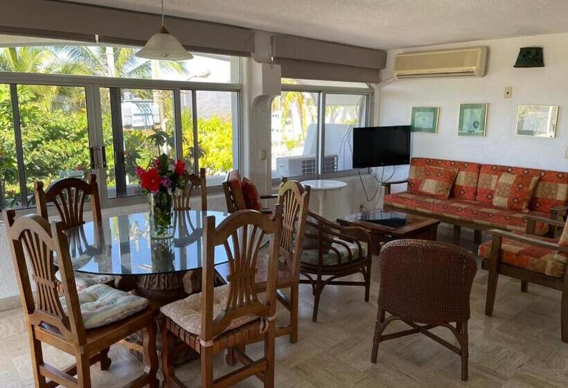 ویلای 3 خوابه, Villas Los Angeles