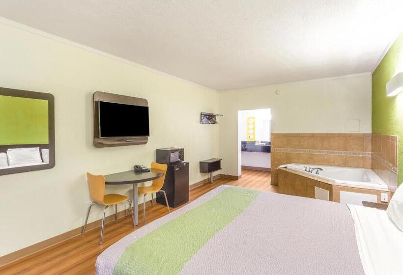 اتاق استاندارد با تخت بزرگ, Motel 6huntington, Wv