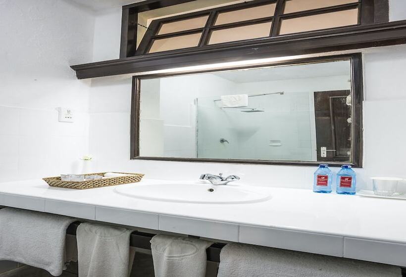 سوئیت با تخت بزرگ, Prideinn Flamingo Beach Resort & Spa Mombasa