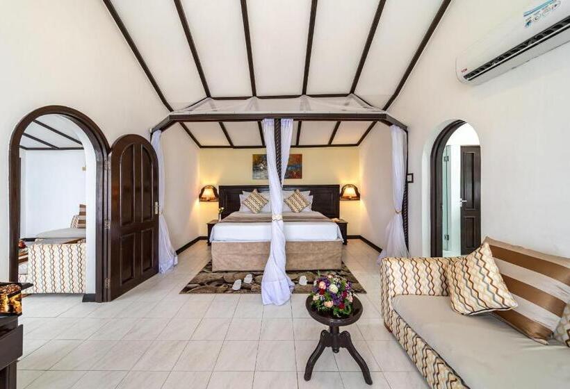 سوئیت با بالکن, Prideinn Flamingo Beach Resort & Spa Mombasa