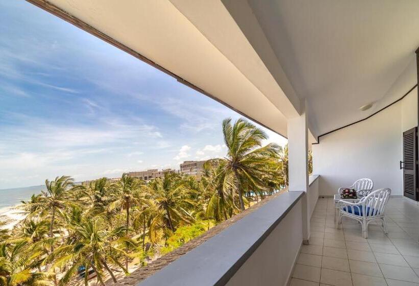 سوئیت با بالکن, Prideinn Flamingo Beach Resort & Spa Mombasa