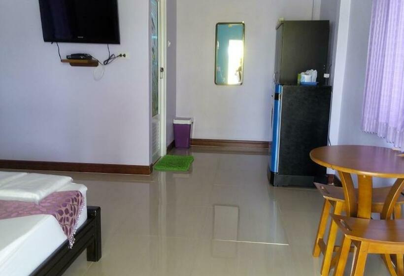 بانگلوی استاندارد, Sangtong Beach Resort