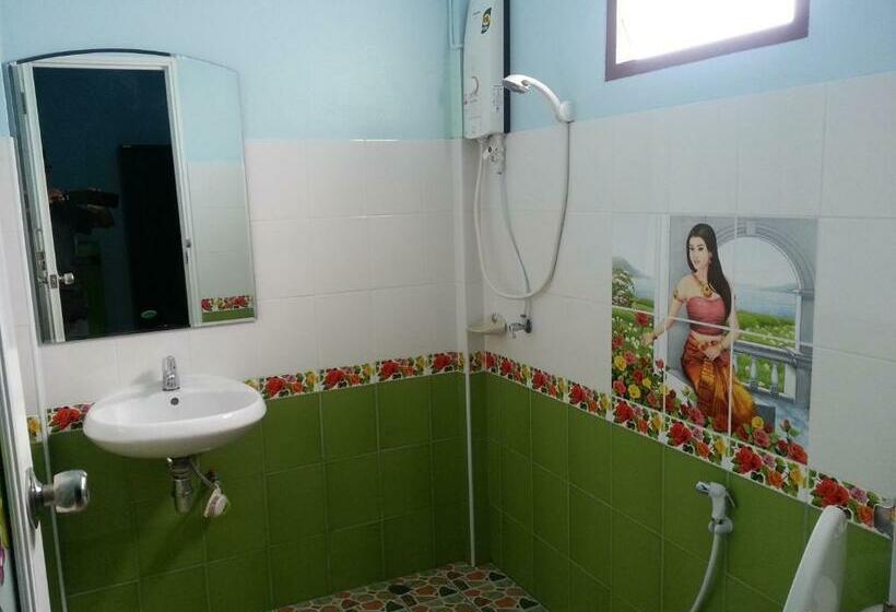 بانگلوی استاندارد, Sangtong Beach Resort
