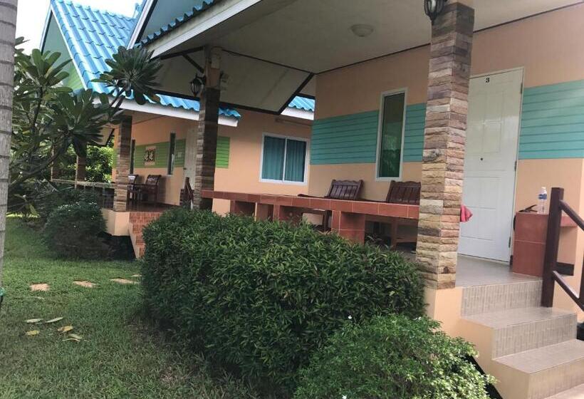 بانگلوی استاندارد, Sangtong Beach Resort