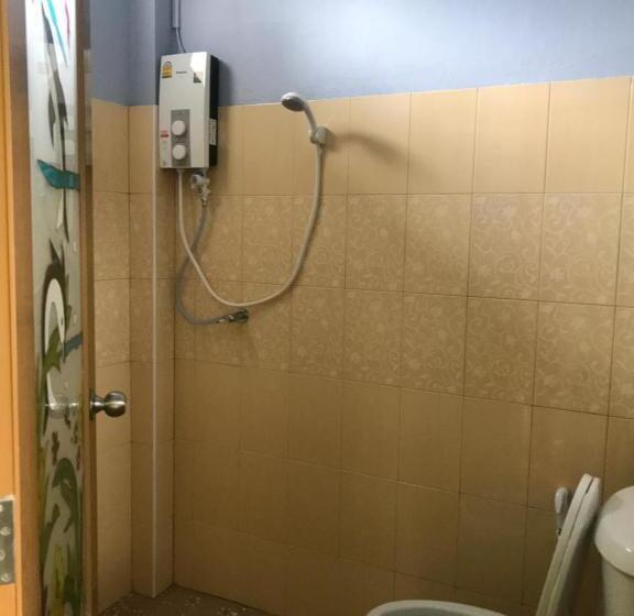 اتاق استاندارد, Sangtong Beach Resort