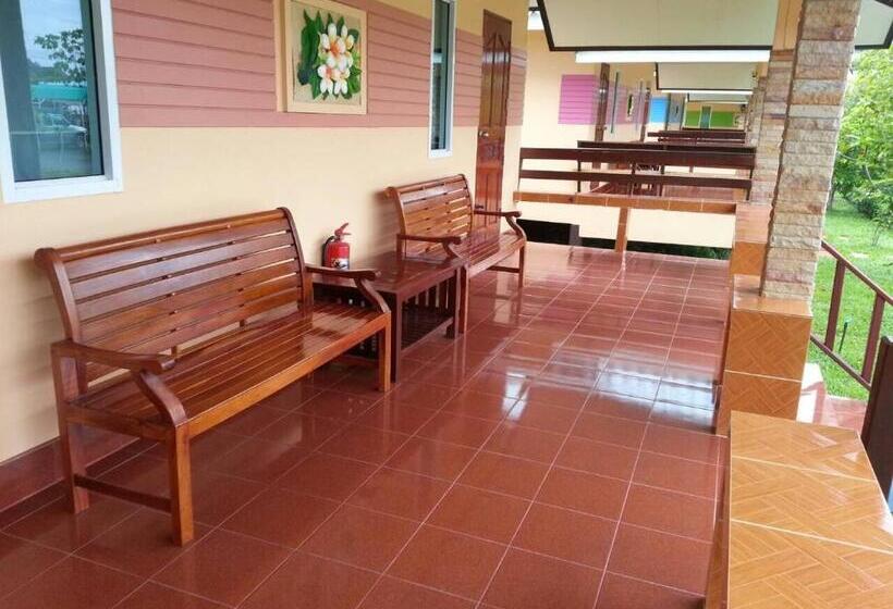 بانگلوی استاندارد 2 خوابه, Sangtong Beach Resort