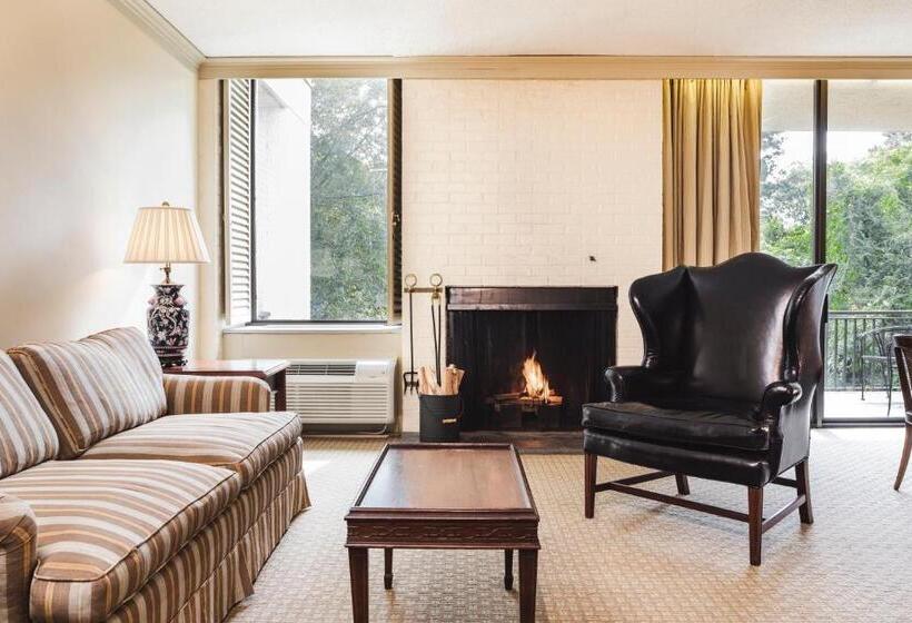 اتاق استاندارد با تخت بزرگ, Griffin Hotel, An Official Colonial Williamsburg