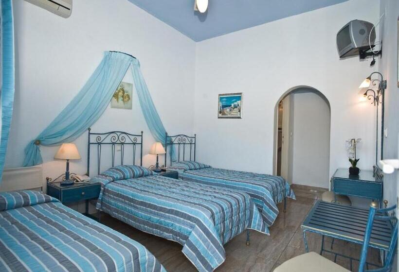 Triple Room Sea View, Vana Holidays