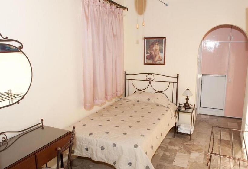 اتاق استاندارد یک نفره با چشم‌انداز دریا, Vana Holidays