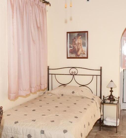 اتاق استاندارد یک نفره با چشم‌انداز دریا, Vana Holidays