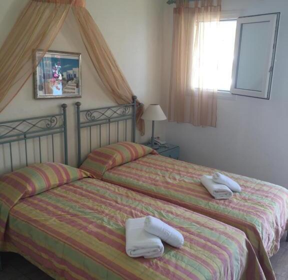 اتاق استاندارد با چشم‌انداز, Vana Holidays