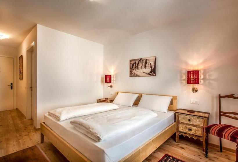 اتاق استاندارد, Am Schloss Guest House