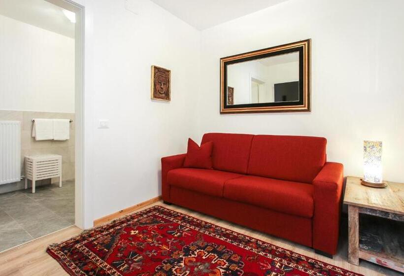اتاق استاندارد, Am Schloss Guest House