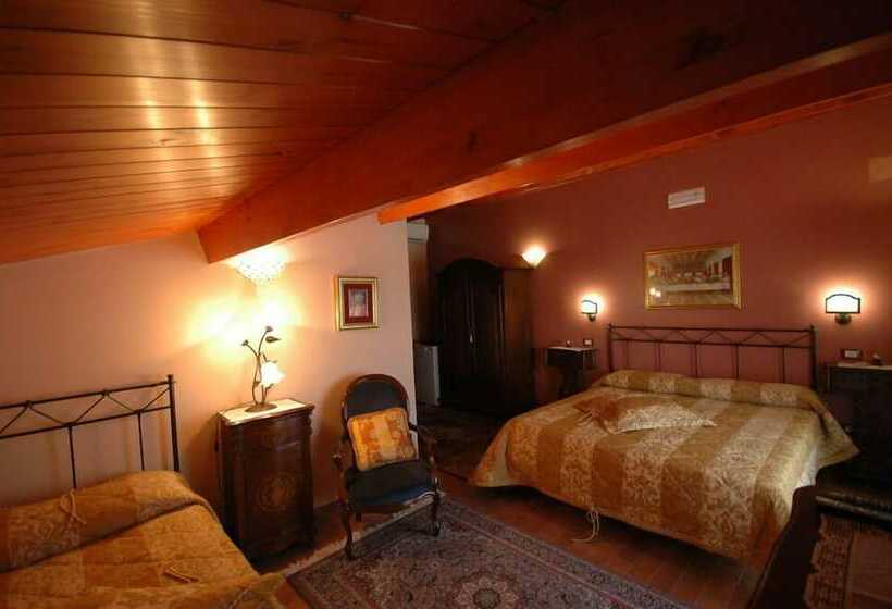 اتاق استاندارد چهار تخته, B&b La Ginestra