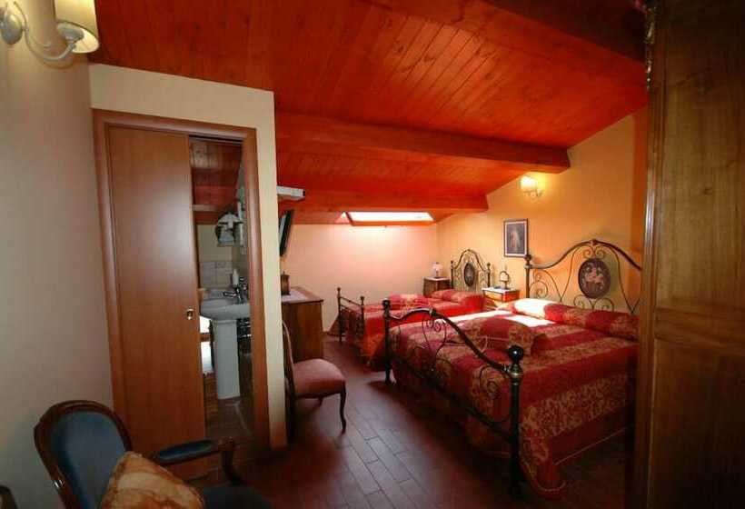 اتاق استاندارد سه نفره, B&b La Ginestra