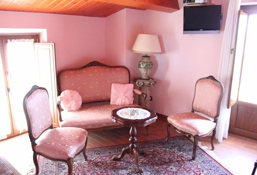 اتاق استاندارد چهار تخته, B&b La Ginestra