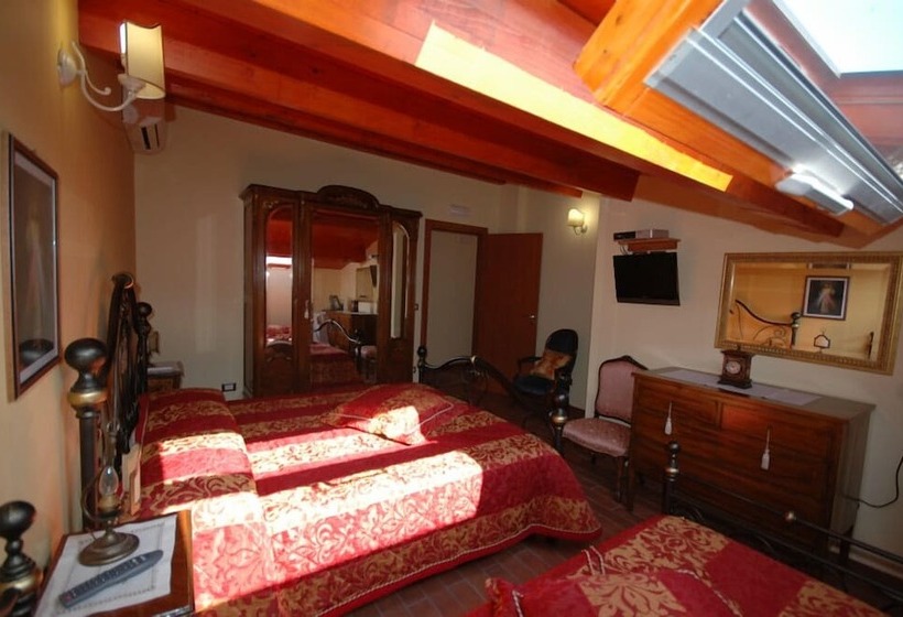 اتاق استاندارد سه نفره, B&b La Ginestra