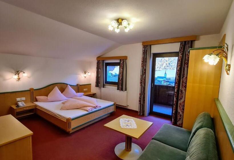 آپارتمان کلاسیک 1 خوابه, Apart Garni Romantica