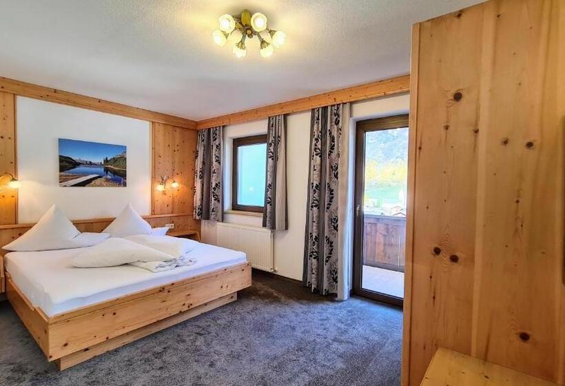 آپارتمان کلاسیک 1 خوابه, Apart Garni Romantica