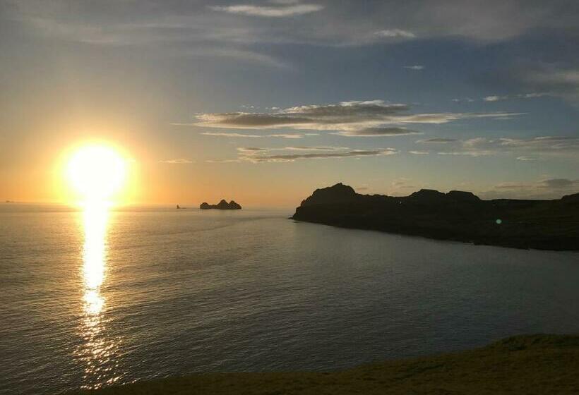 آپارتمان 2 خوابه, Guesthouse árný