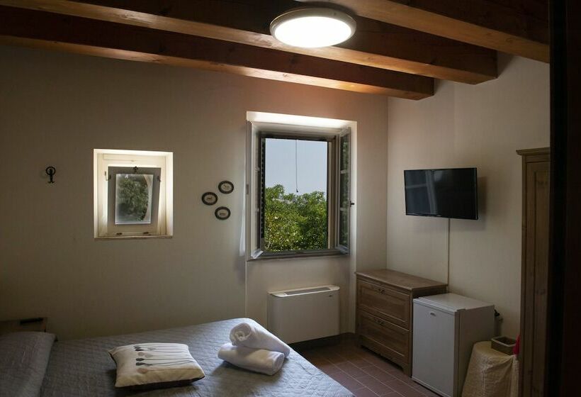 اتاق استاندارد, Tenuta Villa Colle Sereno
