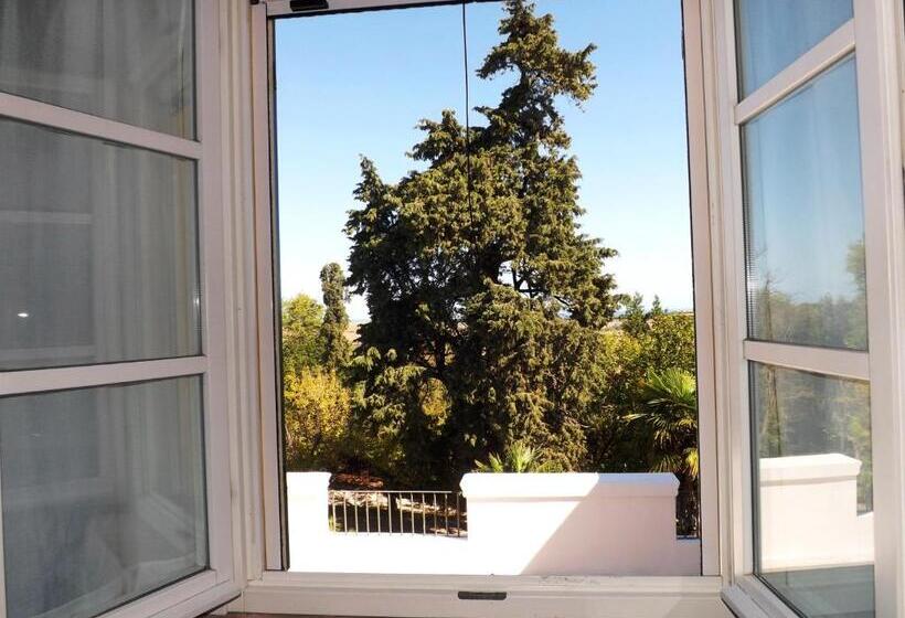 اتاق خانوادگی, Tenuta Villa Colle Sereno