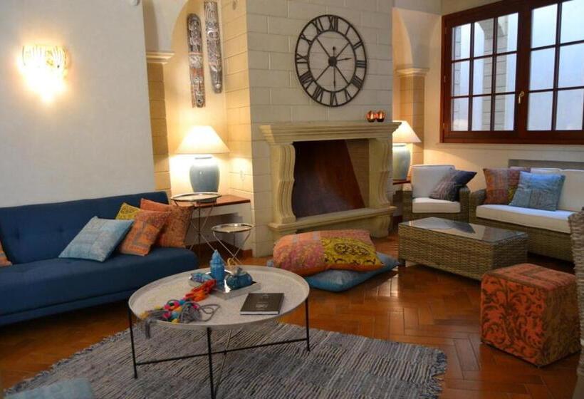 سوییت لوکس, Villa Ethnic Chic