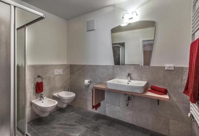 سوییت, Am Schloss Guest House
