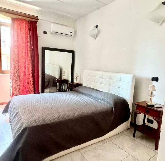 اتاق لوکس, Lo Scrigno B&b