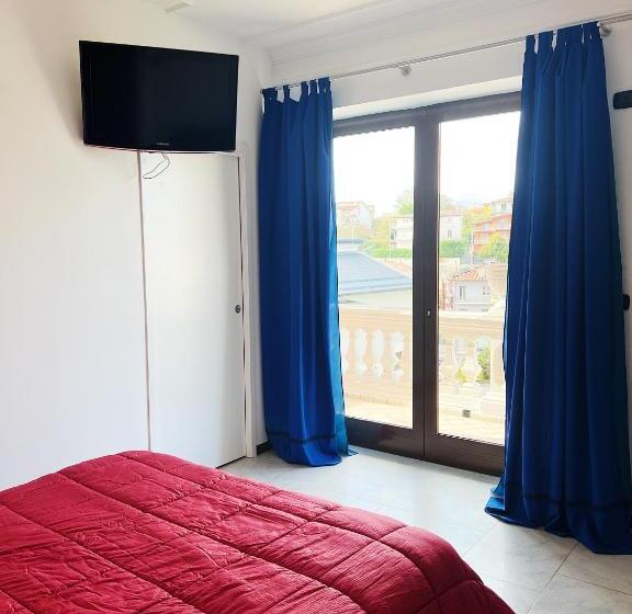 اتاق استاندارد, Lo Scrigno B&b