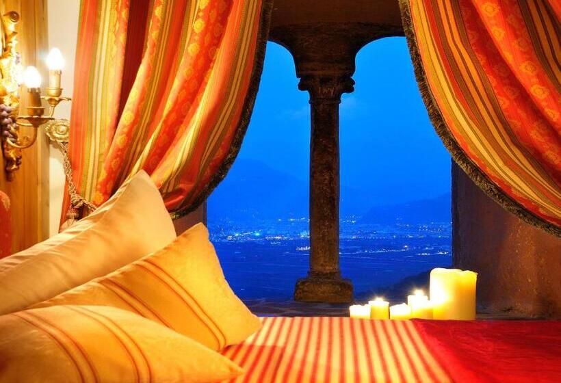 سوییت, Schloss Hotel Korb