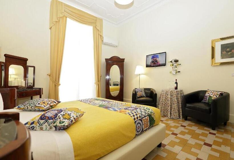 اتاق لوکس, B&b Antonello Da Messina