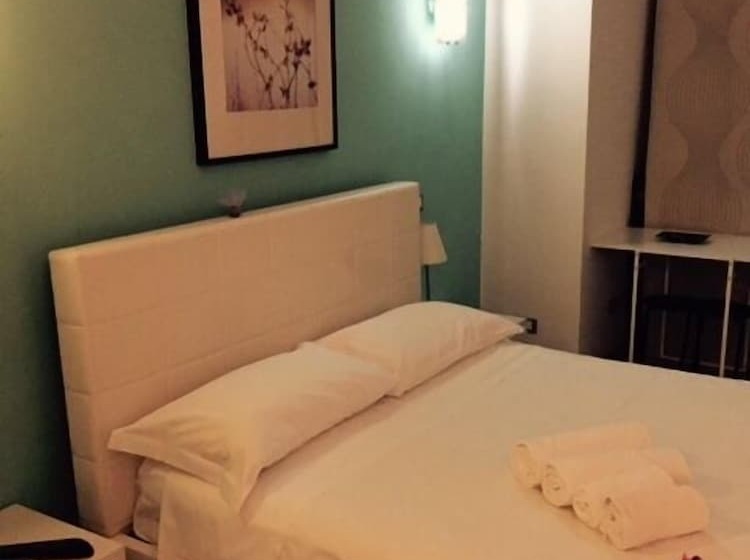اتاق استاندارد, B&b Spqr