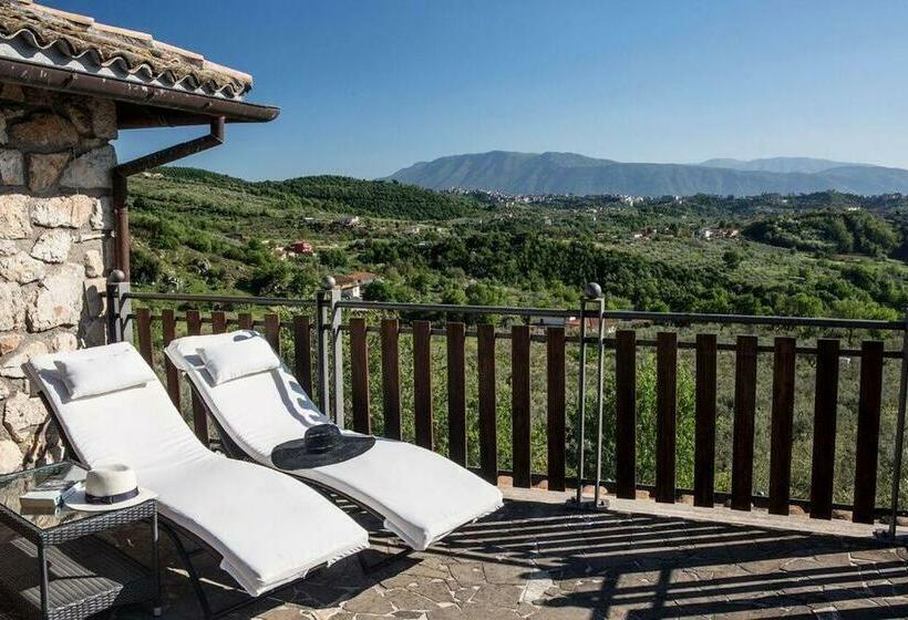 Deluxe Suite King Bed, Casale San Pietro