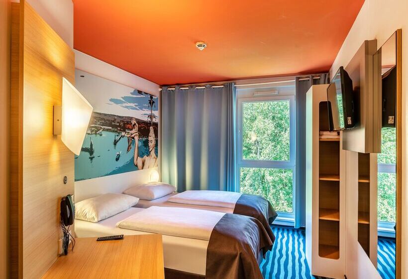 اتاق استاندارد, B&b Hotel Konstanz
