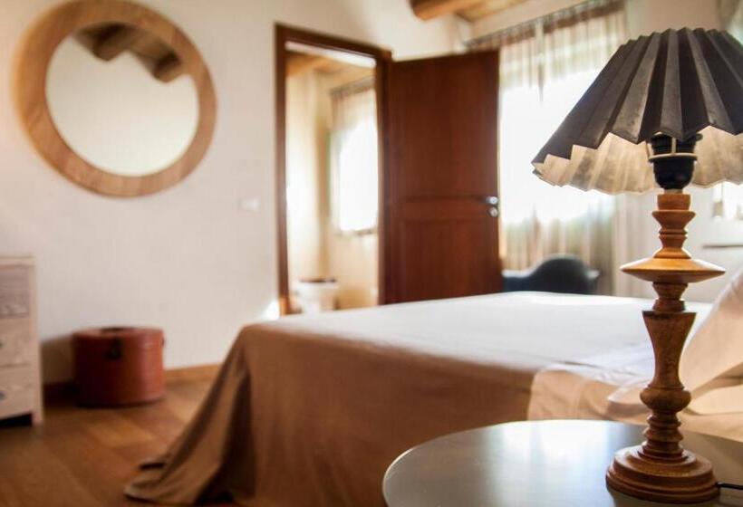 اتاق لوکس, Resort Fontes Episcopi