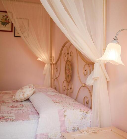 اتاق استاندارد, B&b 8380 Saturnia Terme