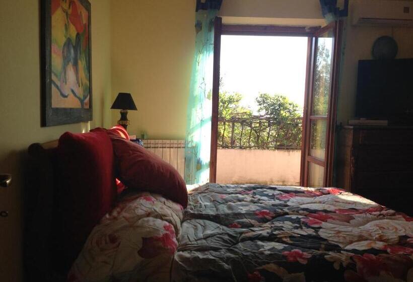 اتاق استاندارد با تخت بزرگ, B&b Parco Di Veio