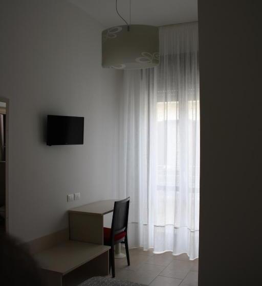اتاق استاندارد با بالکن, B&b Stelle Della Daunia