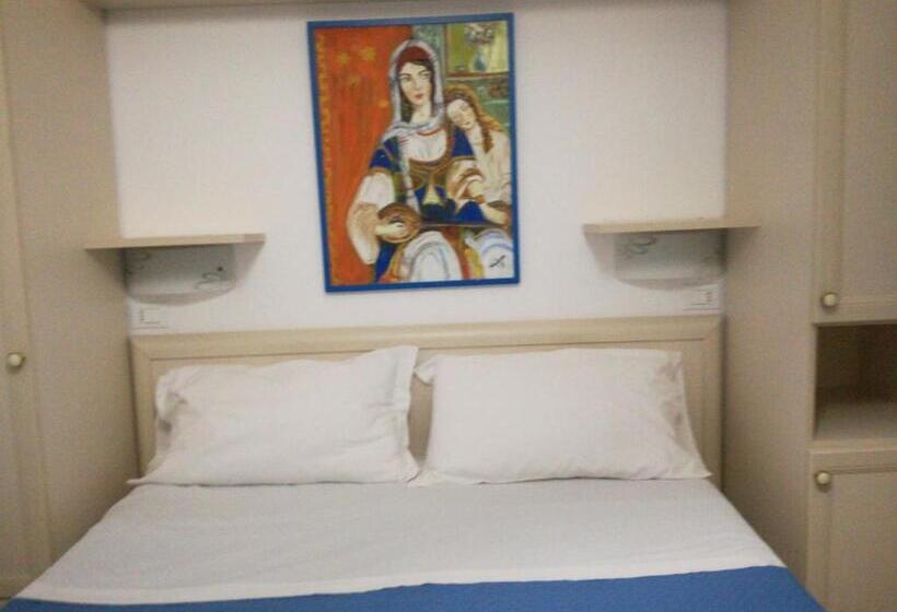 اتاق راحتی سه تخته, B&b Stelle Della Daunia